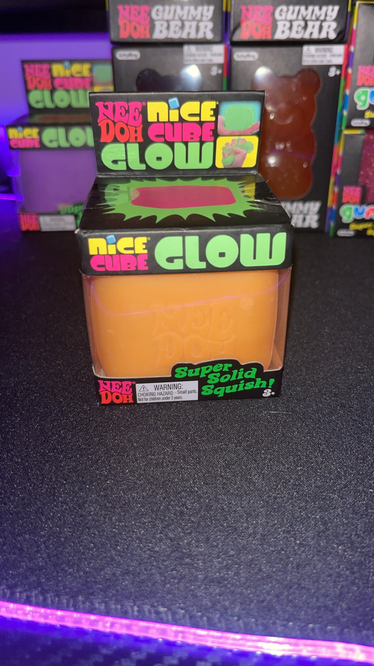 Glow Nice Cube